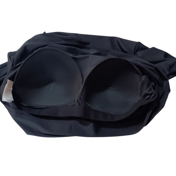 NEW OLD NAVY Cropped Rashguard Swim Top w/Bra Cups UPF SPF 50 Plus 4X Vacation - Picture 6 of 7